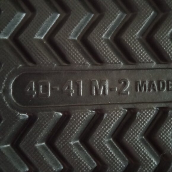 Pool shoes - Picture 2 of 3